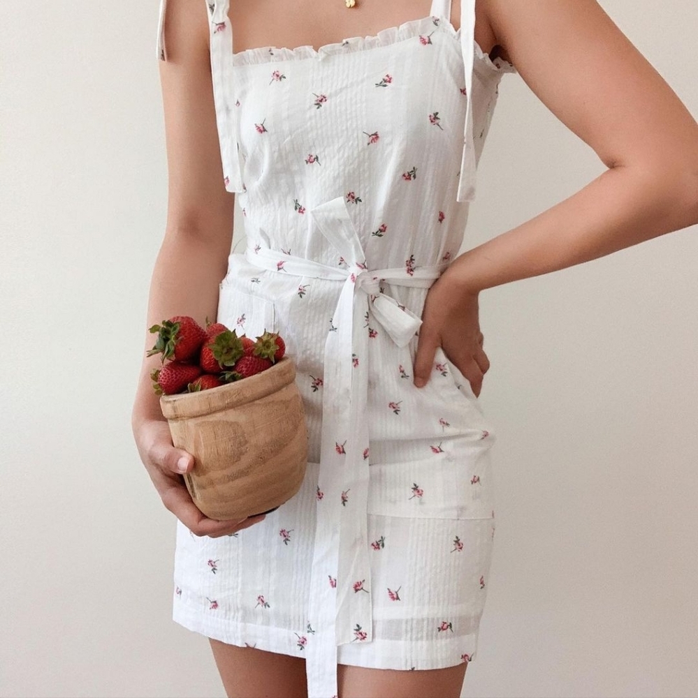 White Floral Tea Dress Breath Of Youth Gem